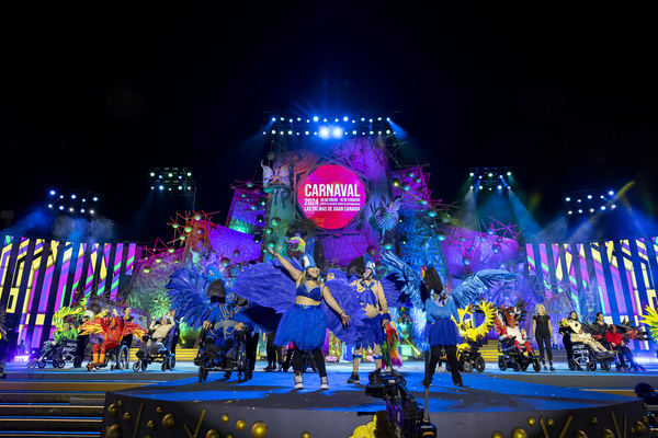 La Gala de la Integración enamora con coreografÃas y diseños que han invitado a viajar por el mundo