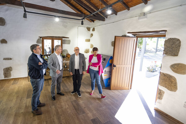 El Cabildo de Gran Canaria invierte 450.000 euros en un aparcamiento y espacio multiusos en Valleseco