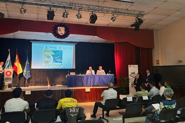 El CIFP Virgen de Candelaria, en Tenerife, organiza un seminario sobre nutrición, deporte y actividad física