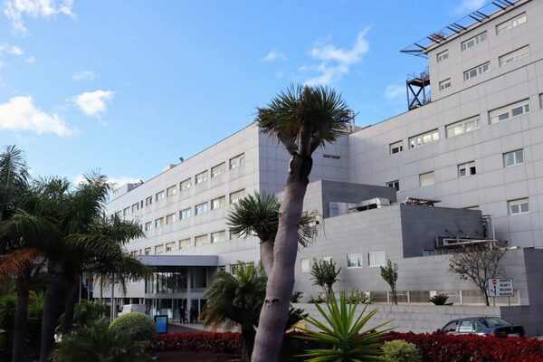 El Hospital La Candelaria emplea cuatro nuevos fármacos para tratamiento de la enfermedad inflamatoria intestinal El Hospital La Candelaria emplea cuatro nuevos fármacos para tratamiento de la enfermedad inflamatoria intestinal