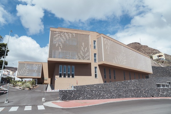 La Gomera adjudica la gestión del Centro Sociosanitario de San Sebastián de La Gomera