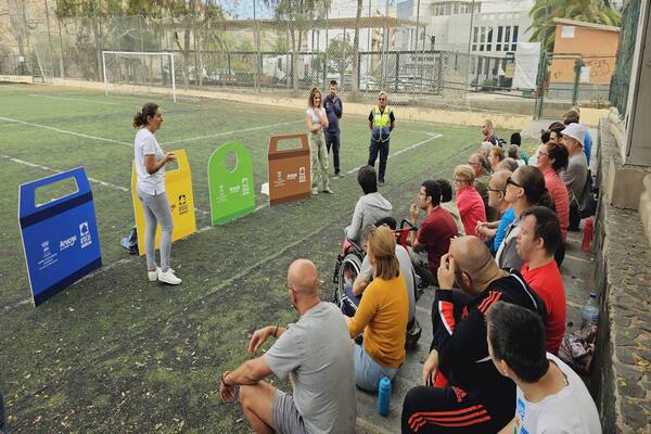 El Centro Ocupacional de Arucas fomenta el aprendizaje y la formación sobre el reciclaje El Centro Ocupacional de Arucas fomenta el aprendizaje y la formación sobre el reciclaje