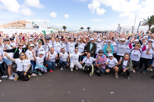 Lanzarote reúne a medio millar de participantes en la segunda Caminata Ponte en Marcha