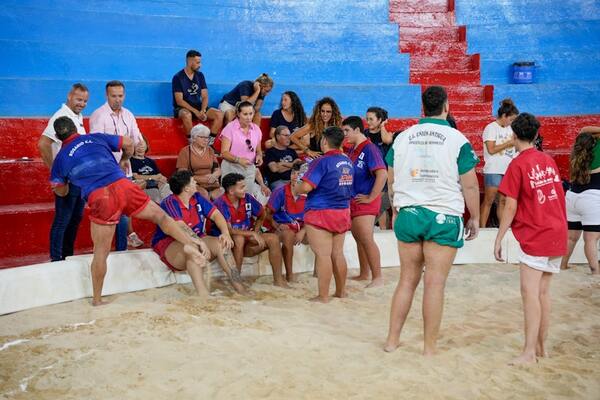 Fuerteventura y Adivia impulsan la inclusión con una jornada de lucha canaria