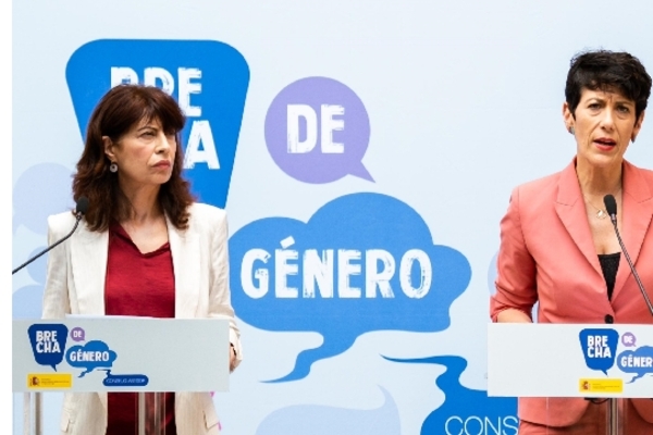 Elma Saiz anuncia que las oficinas de la Seguridad Social serán puntos violeta de atención a las víctimas de violencia de género Elma Saiz anuncia que las oficinas de la Seguridad Social serán puntos violeta de atención a las víctimas de violencia de género