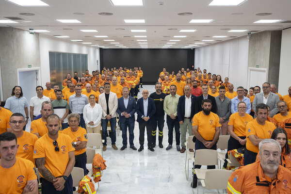 Gran Canaria renueva el equipamiento de las agrupaciones de Protección Civil con una inversión de dos millones de euros