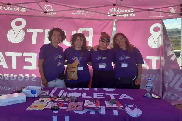 Puerto del Rosario informa a 805 personas y realiza 14 intervenciones en los Puntos Violeta en el primer semestre del año