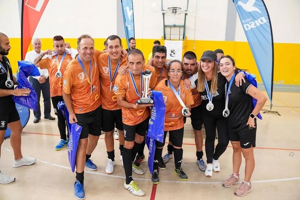 El Tenerife Iberia Toscal gana la tercera edición de La Isleta Cup de fútbol sala