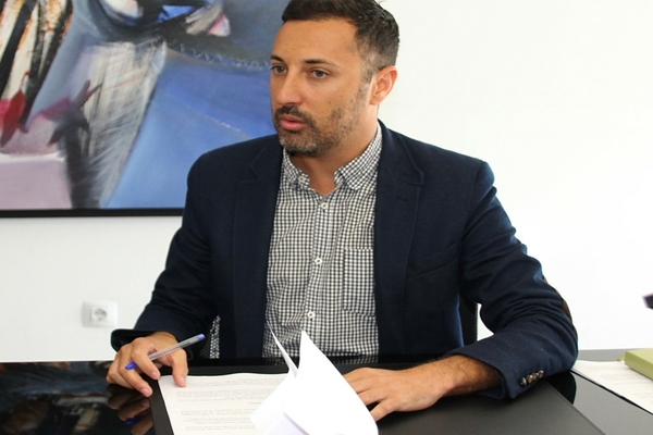 Tías convocan varias plazas para el Ayuntamiento, como la de trabajo social