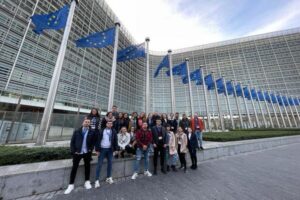 Gran Canaria lleva a 63 jóvenes a conocer los parlamentos autonómicos, nacionales y europeos