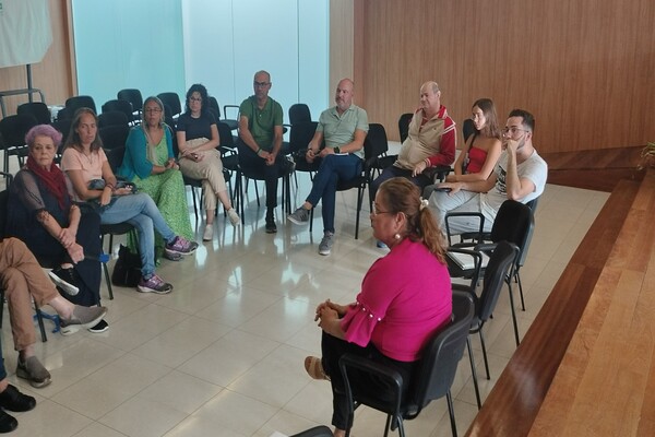 El Ingenio Solidario toma forma en la reunión organizativa celebrada con los colectivos participantes