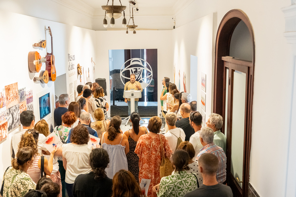 La exposición ‘La voz de la tierra’ recoge los 60 años de historia de Los Campesinos La exposición 'La voz de la tierra' recoge los 60 años de historia de Los Campesinos