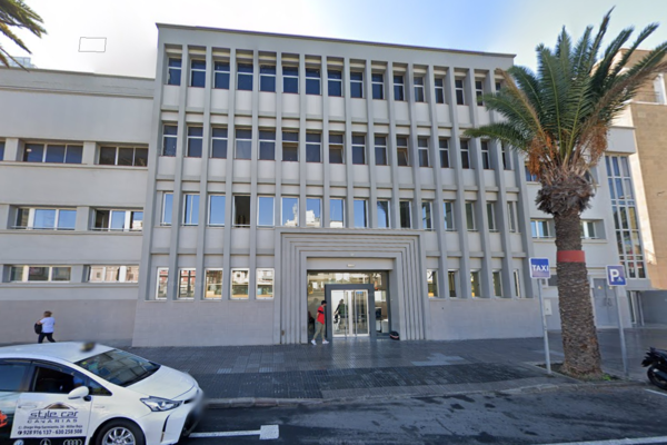Las Palmas de Gran Canaria saca a licitación la construcción de la segunda fase del Centro Polivalente para Personas Sin Hogar en la Fábrica de Hielo