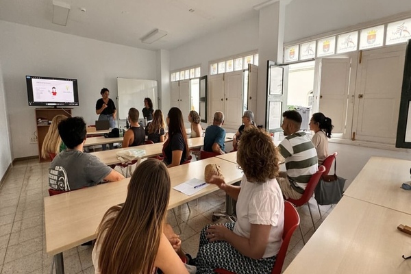 Signalanz celebró una charla taller sobre Lengua de Signos Española