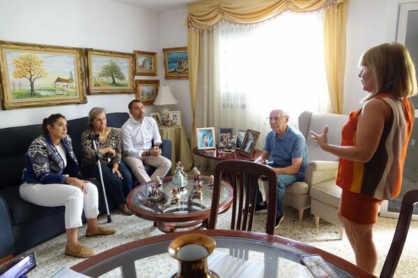 Santa Cruz de Tenerife pone en valor la profesionalidad del personal del Servicio de Ayuda a Domicilio