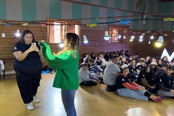 Gran Canaria reúne en El Garañón a alumnos de 38 centros para promover la participación de los jóvenes en su propia educación