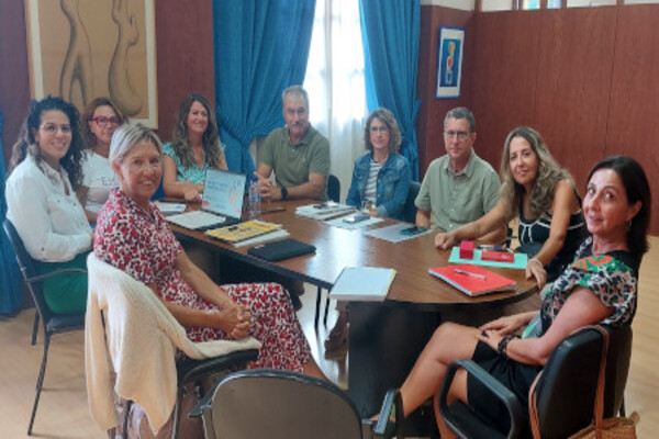 Telde se reúne con empresas de inserción laboral y plantea programas para personas con necesidades especiales