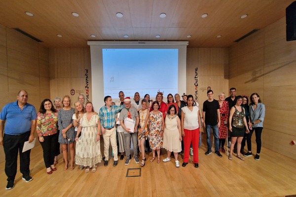 Candelaria celebra la Navidad con el Centro Ocupacional Arco Iris