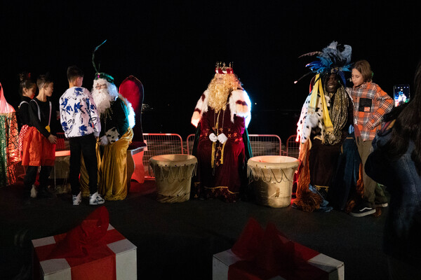 Arrecife se llenó de magia e ilusión con la Cabalgata de los Reyes Magos