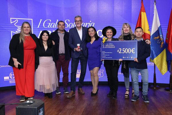 La Gala ‘Abrazando a la Diversidad’ apoya a las personas más vulnerables de Lanzarote y La Graciosa