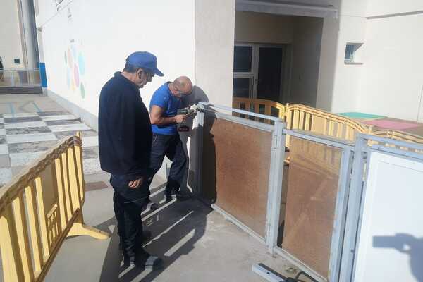 Arrecife ejecuta mejoras en los colegios de la capital a través del Programa de Empleo Social Arrecife 2024