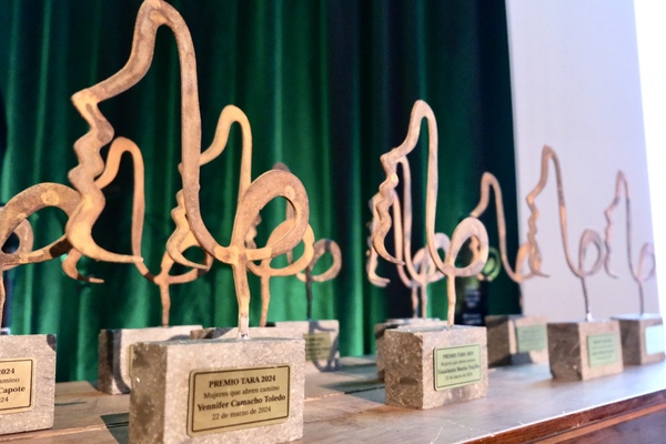 El Paso reconoce la labor de las mujeres en el municipio con la cuarta edición de los Premios Tara