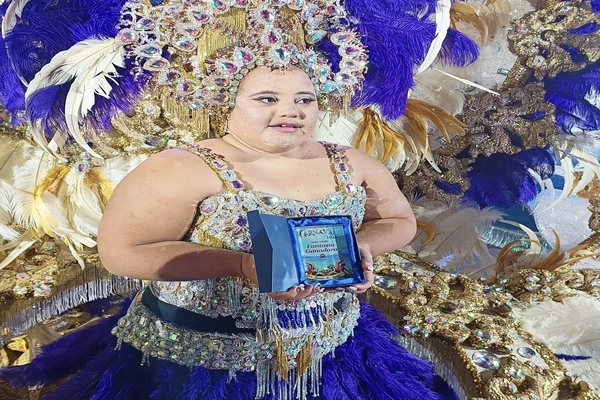 Carolina Gómez Delgado, Reina del Carnaval de la Atlántida de Los Llanos de Aridane con la fantasía ‘Mi propia esencia’