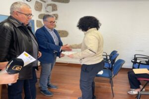 Gran Canaria digitaliza la documentación centenaria de la Federación de Lucha Canaria gracias al PFAE Tamarán 3.0