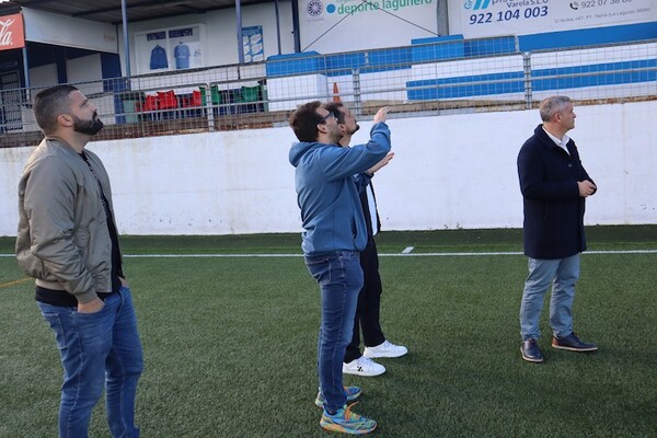 La Laguna moderniza el campo de fútbol de Tejina con una iluminación más eficiente y sostenible