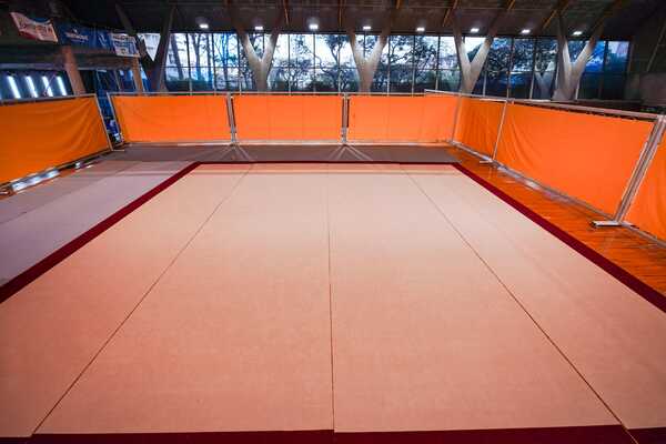 Santa Cruz de Tenerife mejora las condiciones del pabellón Ana Bautista mientras se licita el proyecto