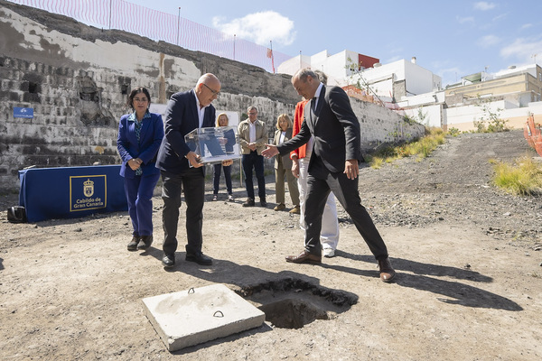 Gran Canaria refuerza su lucha por la vivienda digna en la isla con el inicio de las obras de 63 pisos en El Secadero y planes para hacer posibles otros 450