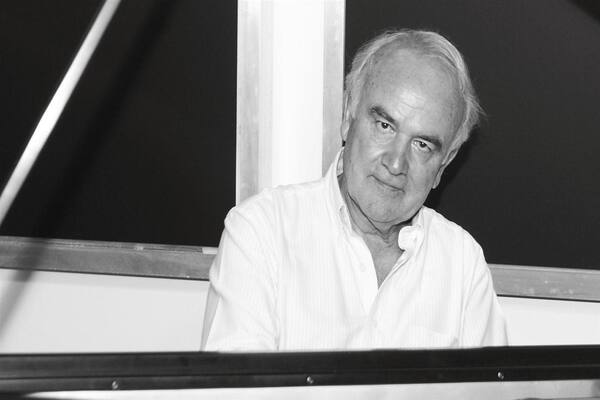 La Laguna rinde homenaje a Guillermo González, maestro universal del piano, coincidiendo con su 80 cumpleaños