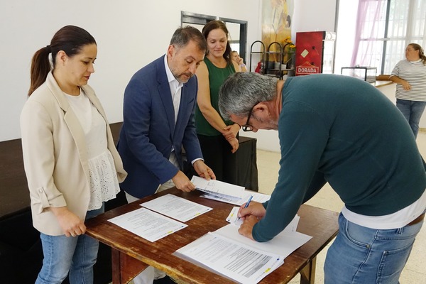 Santa Cruz de Tenerife inicia la rehabilitación de 192 viviendas en Los Gladiolos y Los Verodes