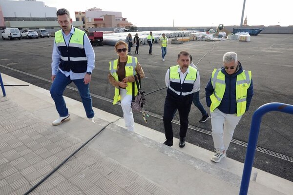 Santa Cruz de Tenerife dispondrá en el campo de fútbol de Las Delicias el primer césped sin microplásticos de Canarias