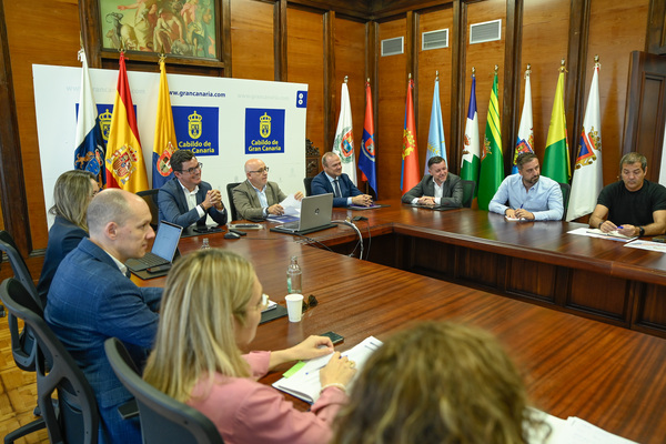 Gran Canaria recuerda que las decisiones para aliviar el tráfico en la GC-1 se han tomado desde la unidad institucional frente a un reto común
