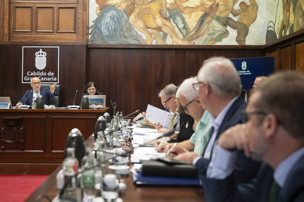 El Cabildo amplía su colaboración con el Catastro para facilitar gestiones y reforzar la atención a la ciudadanía de Gran Canaria