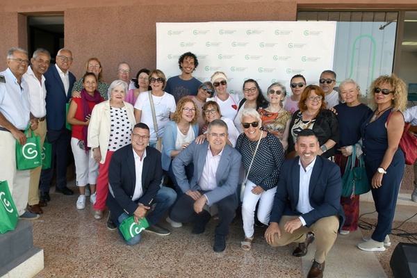 La Asociación Española Contra el Cáncer inaugura nueva sede en San Bartolomé de Tirajana