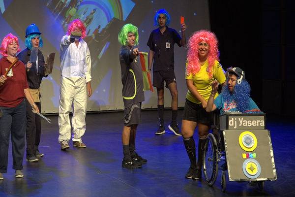 Las estrellas de la canción de los centros ocupacionales actúan este viernes en el teatro Víctor Jara Las estrellas de la canción de los centros ocupacionales actúan este viernes en el teatro Víctor Jara