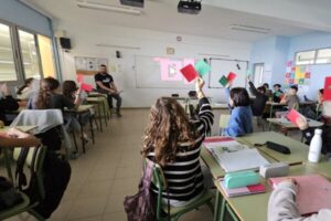 Docentes de Canarias recibiendo formación en igualdad y diversidad afectivo-sexual con Programa Bicácaro