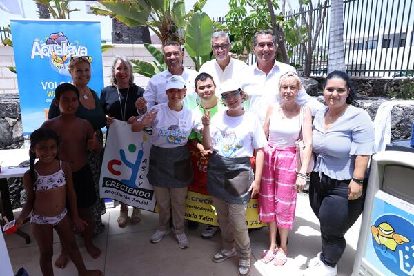 Una treintena de jóvenes con discapacidad participan en el campamento de verano ‘Creciendo Yaiza’, en Lanzarote