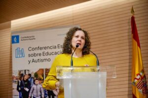 Entornos accesibles y libres de acoso, condición clave para promover la participación del alumnado con autismo