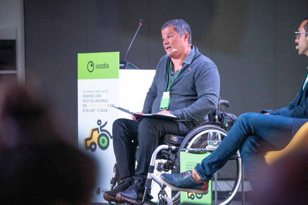 Eduardo MartÃnez, presidente de la Asociación La Vida Sigue en Positivo