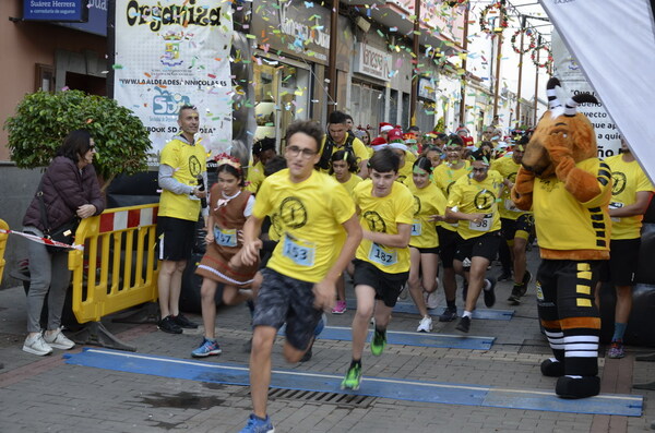 La quinta San Silvestre Aldeana 2025 llenará de solidaridad y deporte las calles del municipio el próximo 31 de diciembre Imagen de la pasada edición de la San Silvestre Aldeana