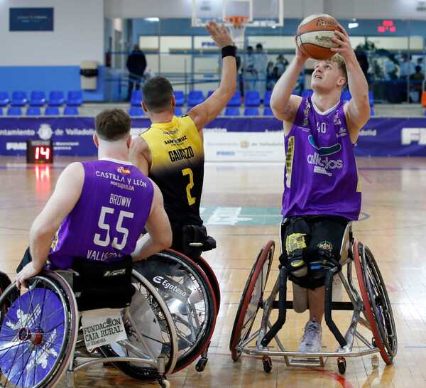 El Santa Cruz ADEIN Tenerife cae en Valladolid ante el Aliados El Santa Cruz ADEIN Tenerife cae en Valladolid ante el Aliados