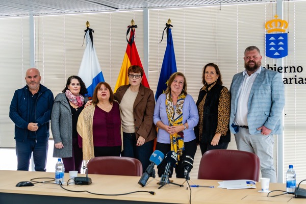 CERMI Canarias y el Gobierno regional renuevan el el protocolo de colaboración para atender a las mujeres con discapacidad CERMI Canarias y el Gobierno regional renuevan el el protocolo de colaboración para atender a las mujeres con discapacidad