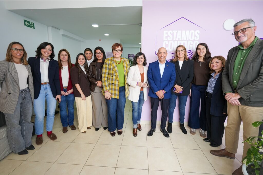 Imagen de grupo durante la visita