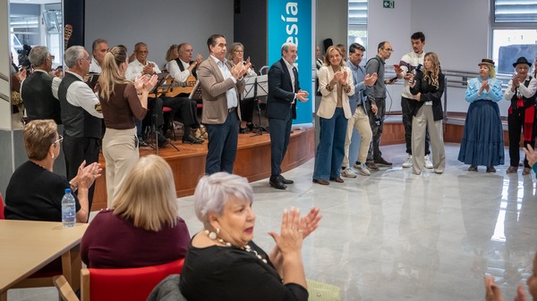 Clavijo inaugura la ampliación del centro de mayores en Escaleritas Momento de la inauguración
