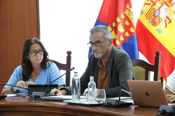 La Lengua de Signos Española, en FP de Lanzarote como optativa desde 2026 Marci Acuña y Ascención Toledo