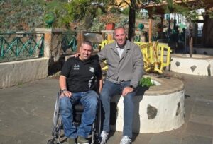 Domingo Pulido junto al concejal de Deportes de Valsequillo