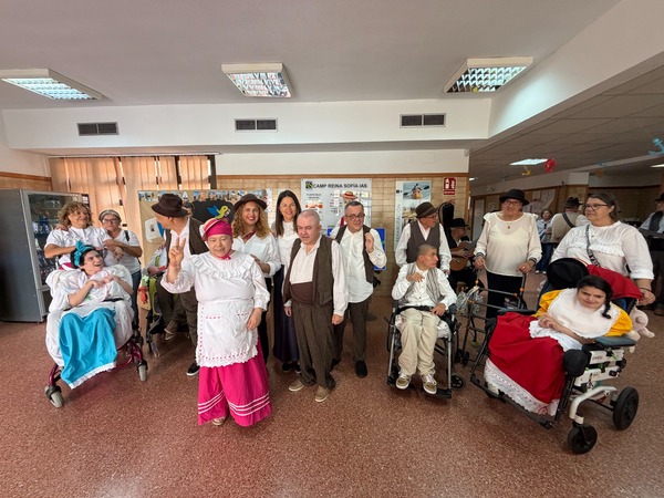 El CADI Reina Sofía celebra el Día de Canarias con una jornada festiva e inclusiva Fiesta en el CADI Reina Sofía